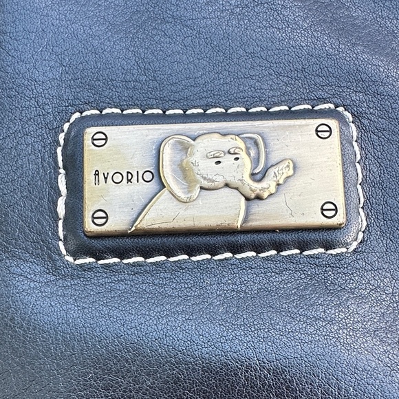 AVORIO Italy Black Leather Crossbody Bag - Made In Italy EUC - Picture 2 of 5